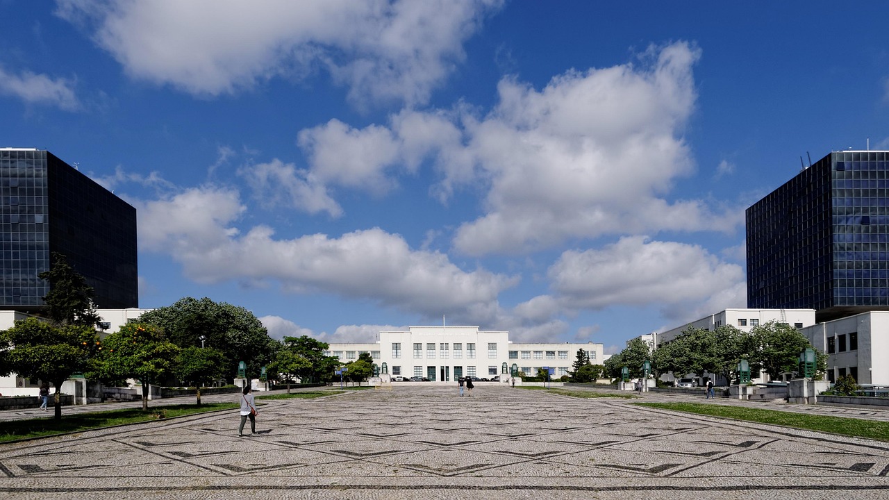 浙江财经大学东方学院，育才之摇篮-  第1张